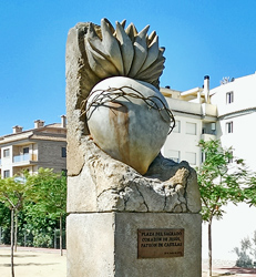 Zigurat Creación | Monumento en cemento para jardín